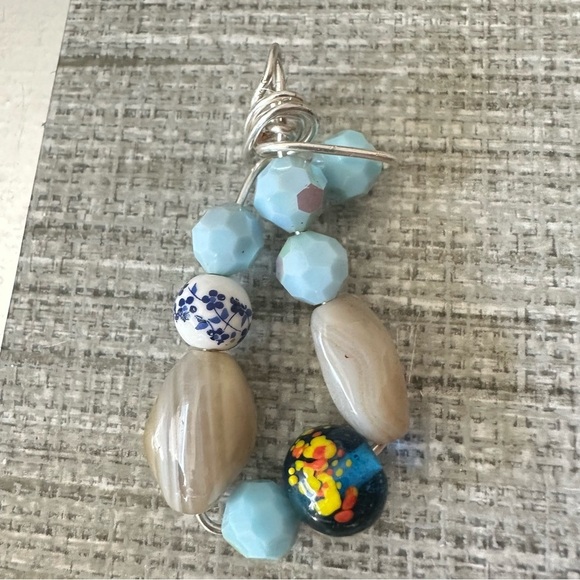 Assemblage Art OOAK Elegant Multicolor Beaded Pendant Necklace 1600Y - Picture 6 of 9